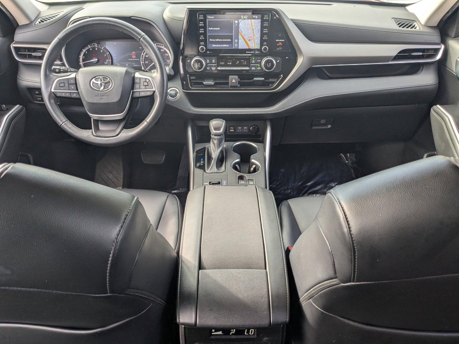 2022 Toyota Highlander Vehicle Photo in Davie, FL 33331