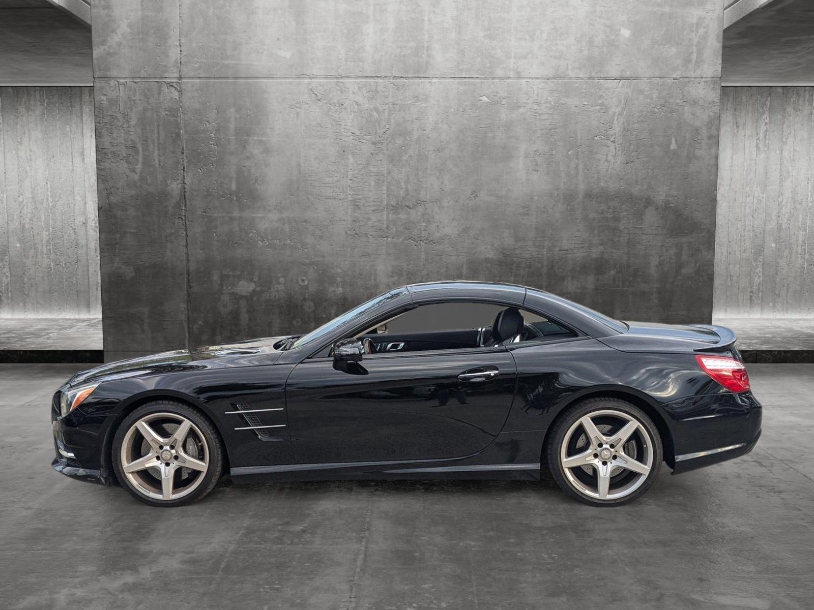 2013 Mercedes-Benz SL-Class Vehicle Photo in Coconut Creek, FL 33073