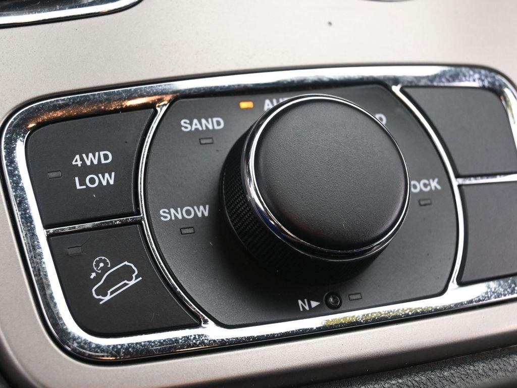 2021 Jeep Grand Cherokee Vehicle Photo in Cedar Rapids, IA 52402