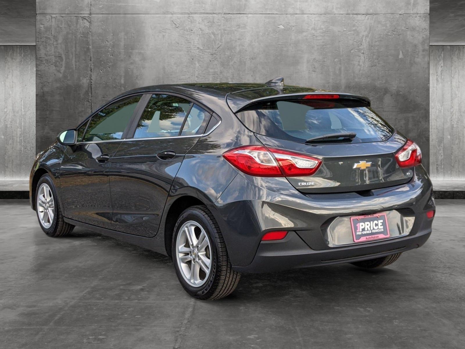 2018 Chevrolet Cruze Vehicle Photo in Cockeysville, MD 21030