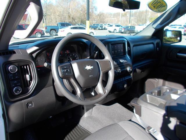 2020 Chevrolet Silverado 1500 Vehicle Photo in LOWELL, MA 01852-4336