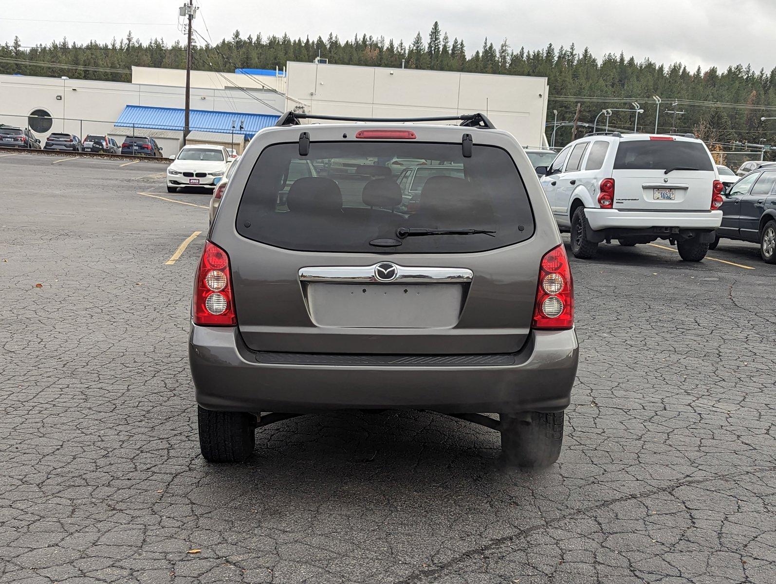 2005 Mazda Tribute Vehicle Photo in Spokane Valley, WA 99206