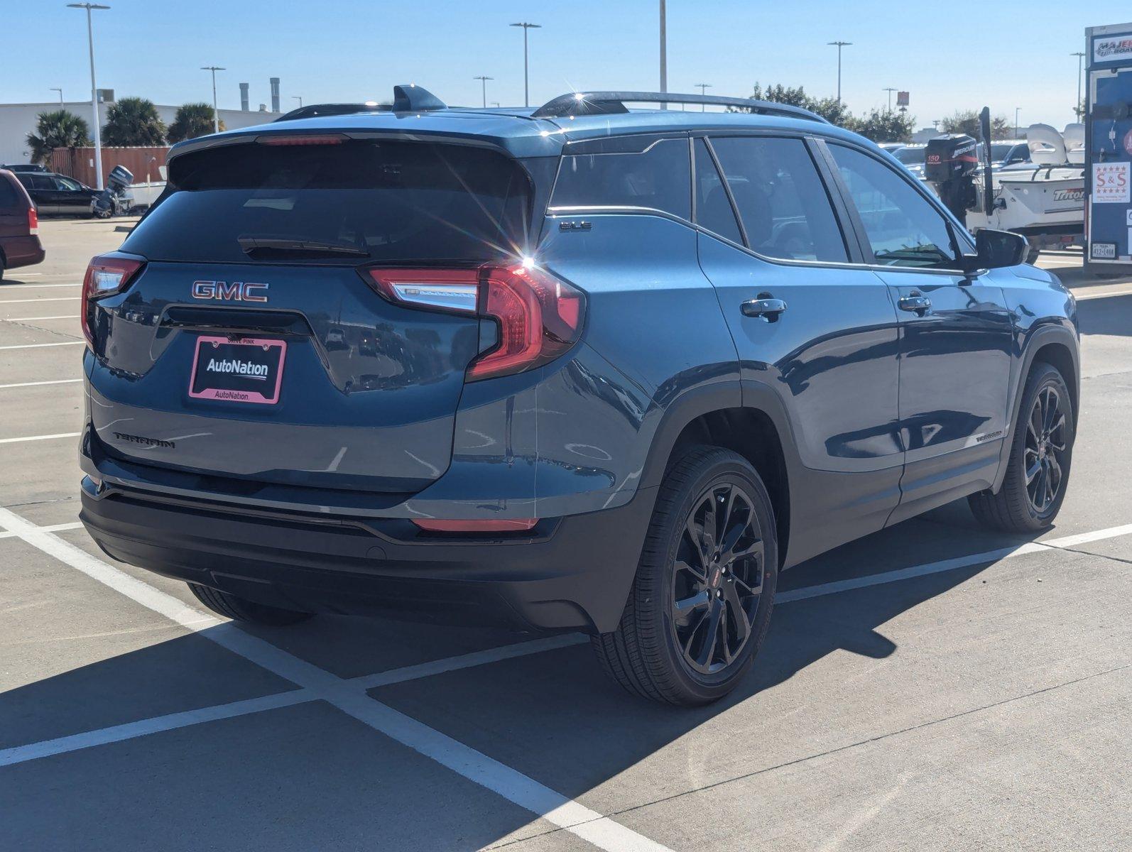 2024 GMC Terrain Vehicle Photo in CORPUS CHRISTI, TX 78412-4902