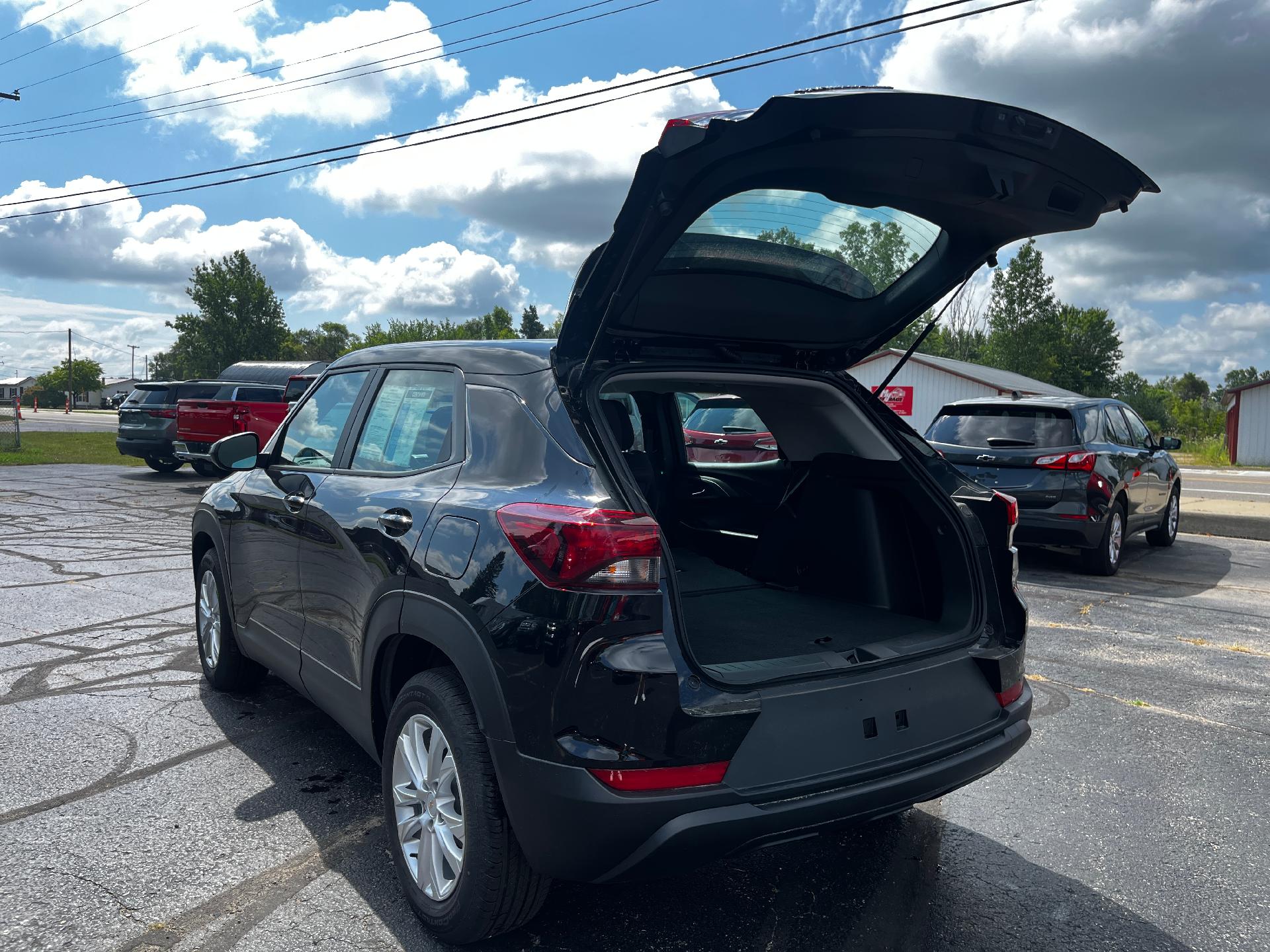 2023 Chevrolet Trailblazer Vehicle Photo in CLARE, MI 48617-9414