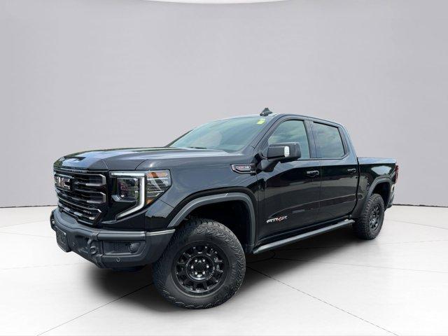 2023 GMC Sierra 1500 Vehicle Photo in LEOMINSTER, MA 01453-2952