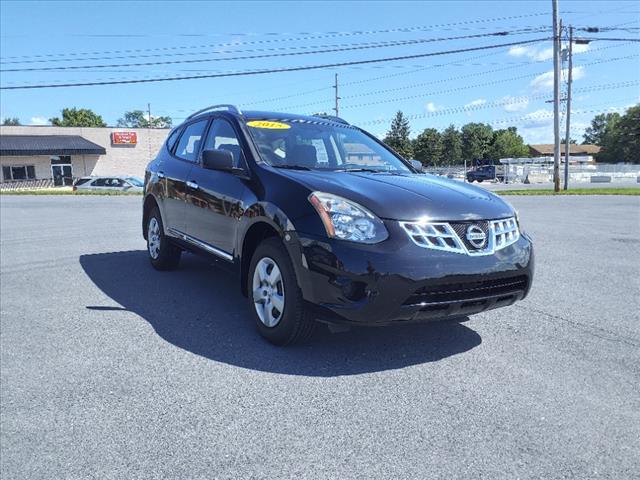 Used 2015 Nissan Rogue Select S with VIN JN8AS5MV2FW256801 for sale in Chambersburg, PA