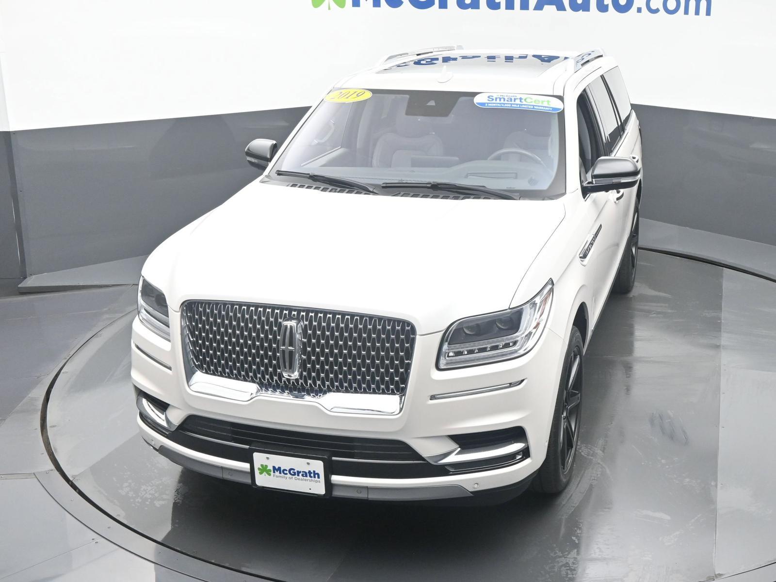 2019 Lincoln Navigator Vehicle Photo in Cedar Rapids, IA 52402