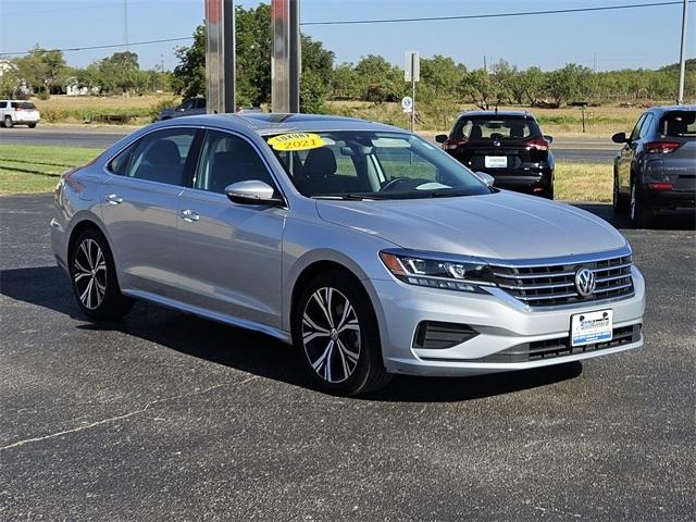 2021 Volkswagen Passat Vehicle Photo in EASTLAND, TX 76448-3020