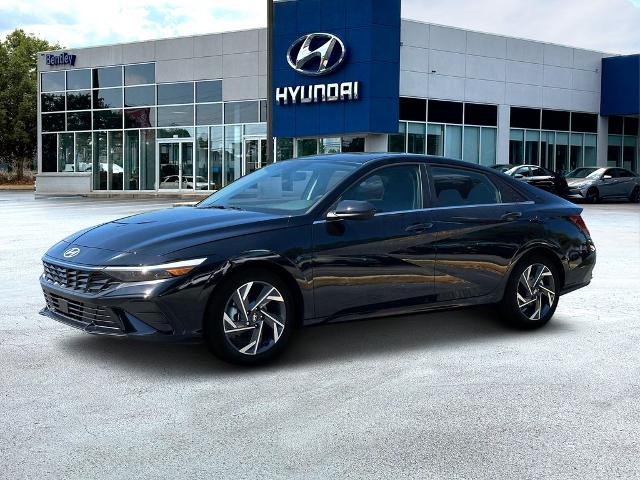 Used 2024 Hyundai Elantra SEL with VIN KMHLS4DG8RU652002 for sale in Florence, AL