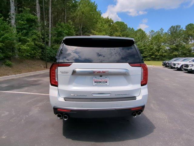 2024 GMC Yukon XL Vehicle Photo in ALBERTVILLE, AL 35950-0246