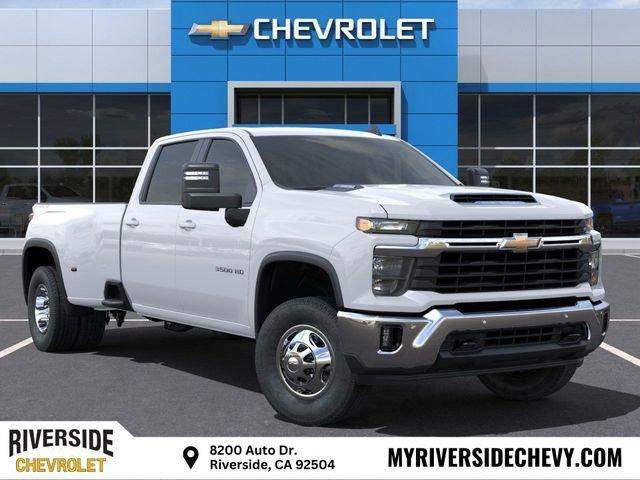 2025 Chevrolet Silverado 3500 HD Vehicle Photo in RIVERSIDE, CA 92504-4106