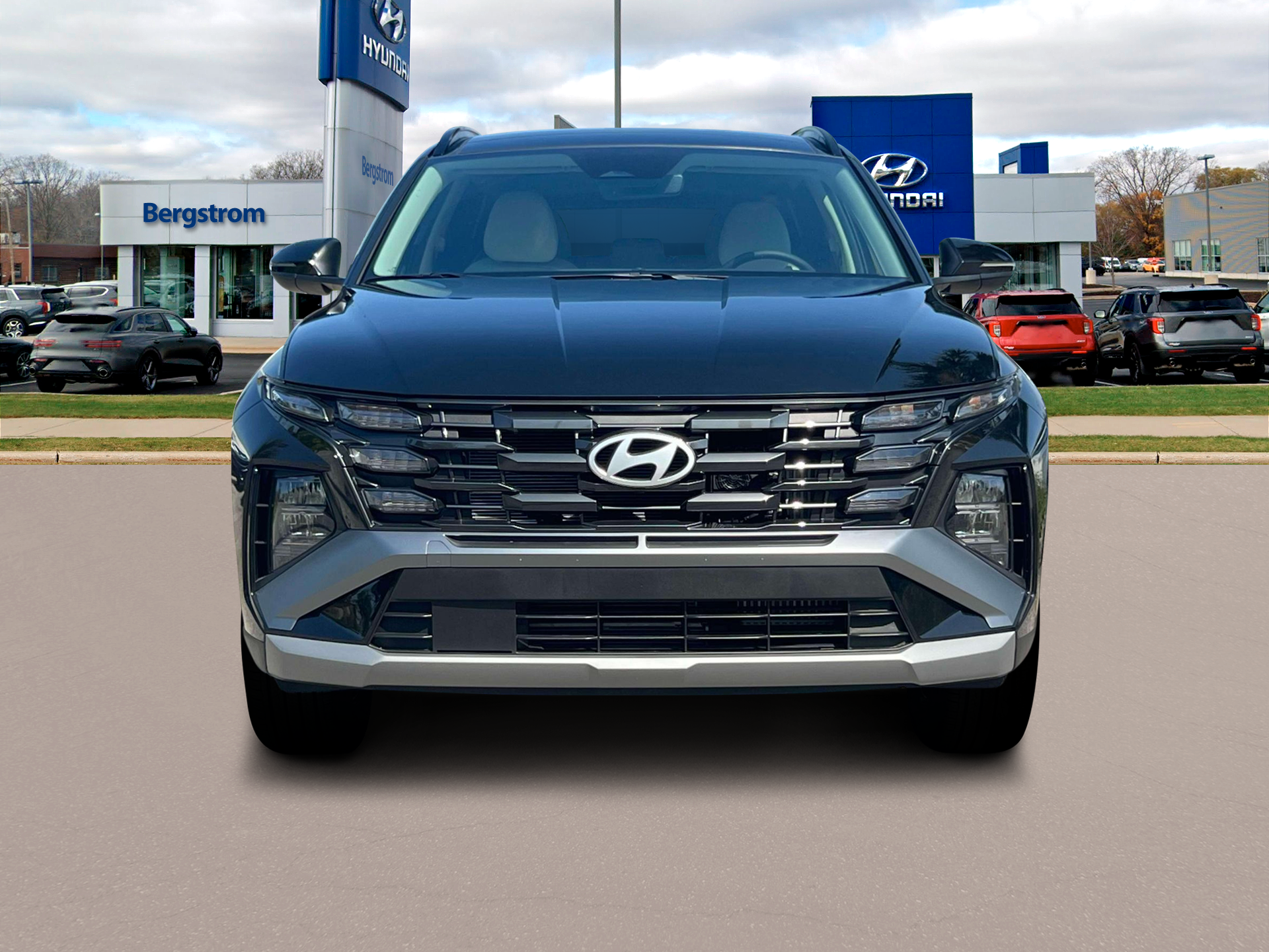 2025 Hyundai TUCSON Hybrid Vehicle Photo in Green Bay, WI 54304