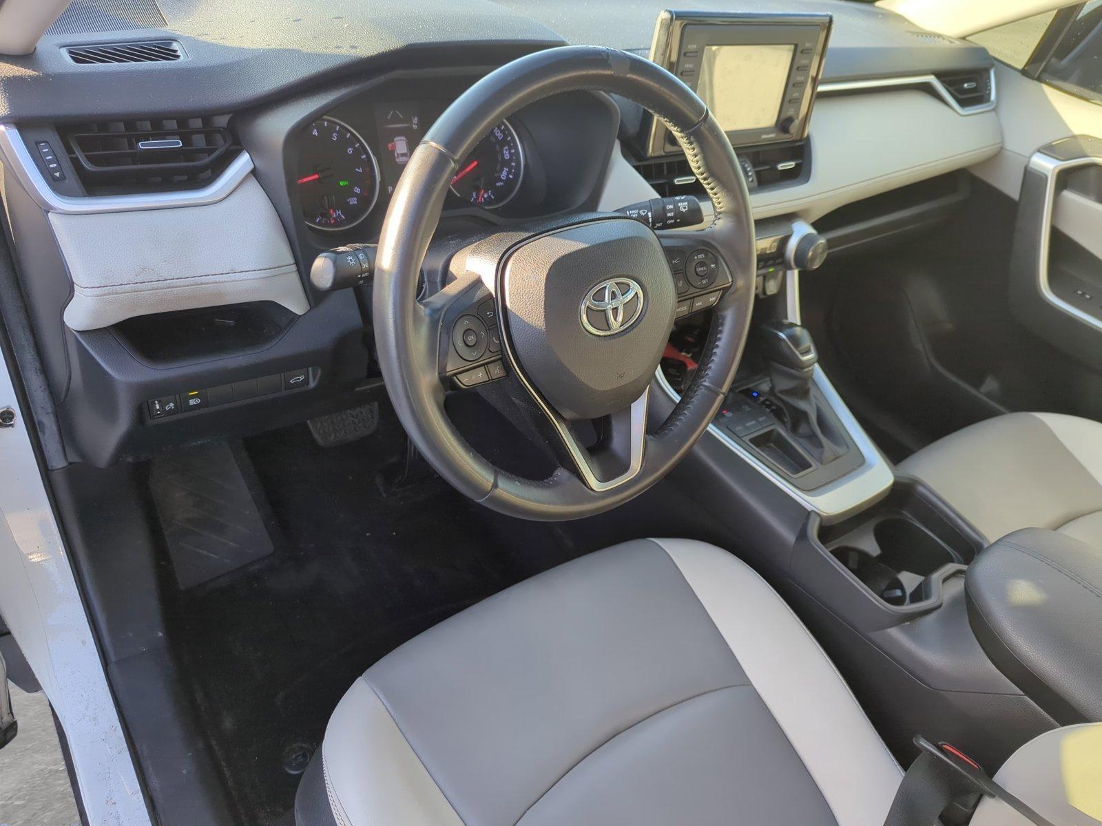 2020 Toyota RAV4 Vehicle Photo in Ft. Myers, FL 33907