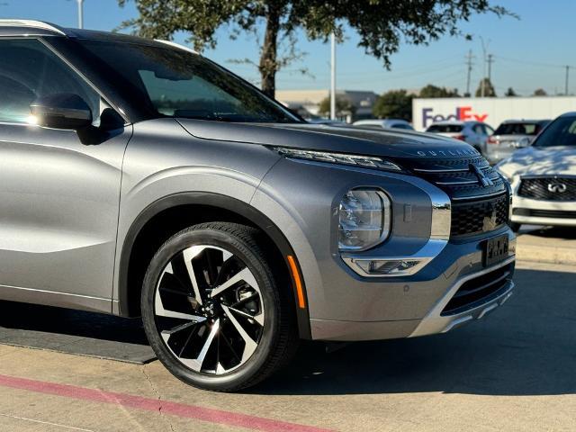 2022 Mitsubishi Outlander Vehicle Photo in Grapevine, TX 76051