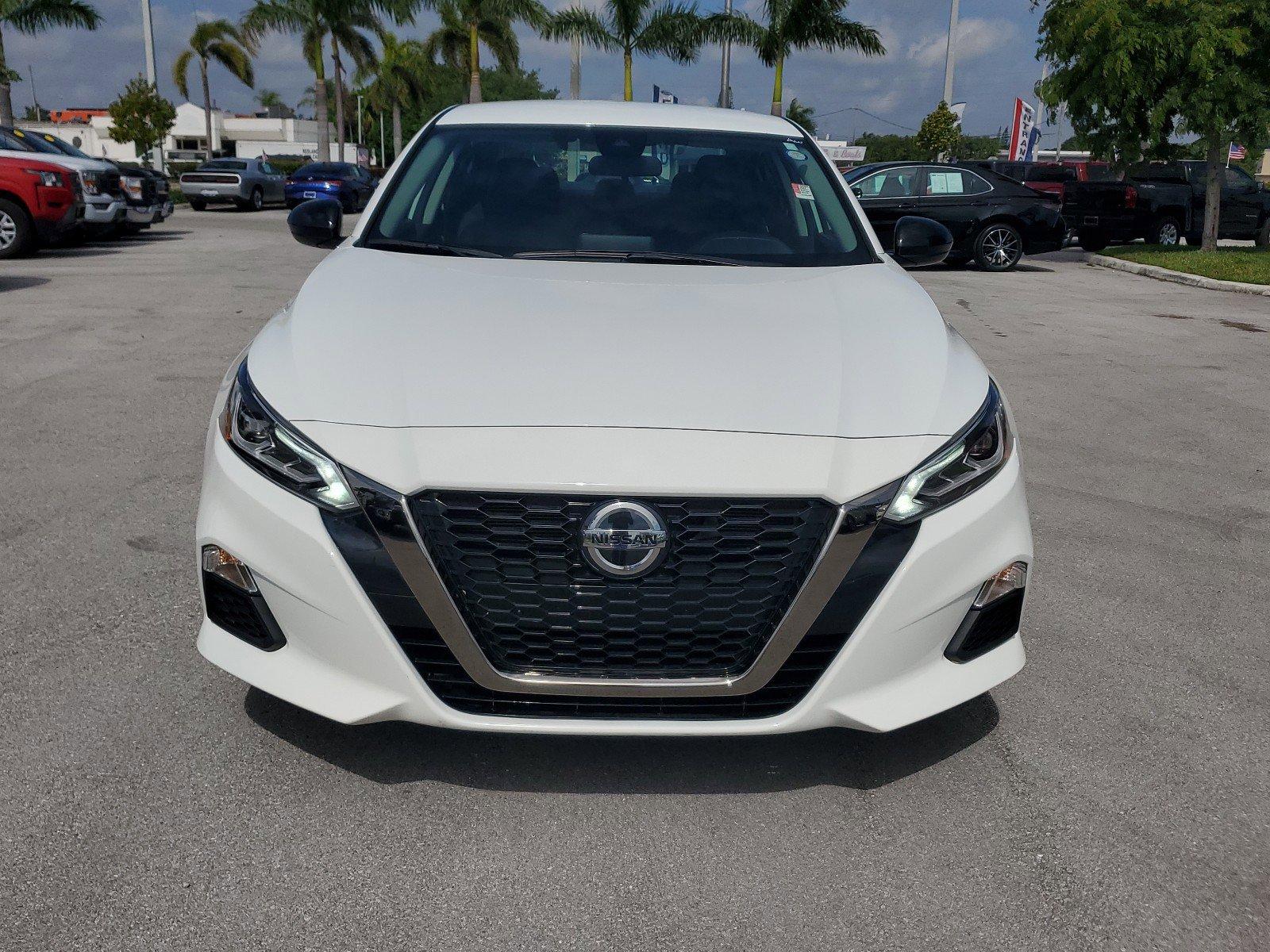 Used 2022 Nissan Altima SR with VIN 1N4BL4CV0NN331255 for sale in Homestead, FL