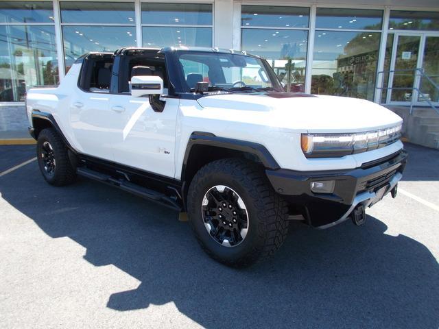 2023 GMC HUMMER EV Pickup Vehicle Photo in LOWELL, MA 01852-4336