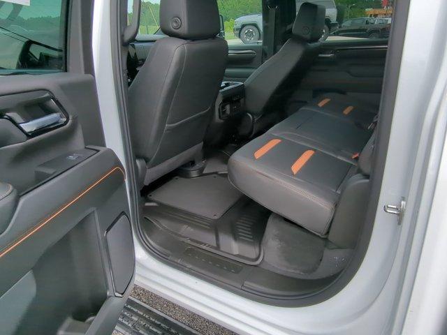 2024 GMC Sierra 2500 HD Vehicle Photo in ALBERTVILLE, AL 35950-0246