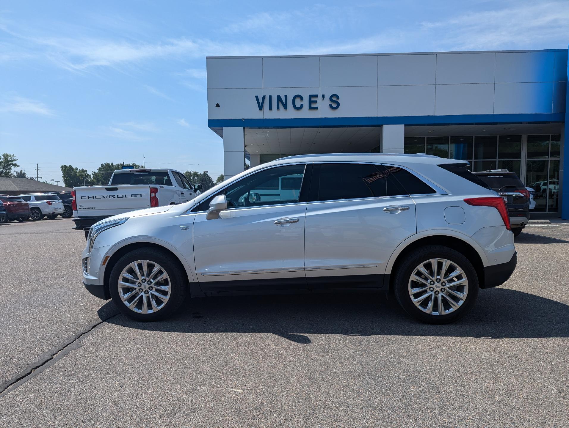 Used 2017 Cadillac XT5 Platinum with VIN 1GYKNFRS9HZ167296 for sale in Burlington, CO