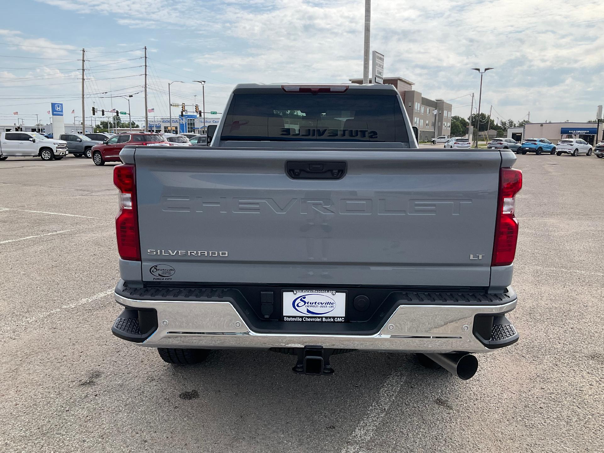 2024 Chevrolet Silverado 2500 HD Vehicle Photo in PONCA CITY, OK 74601-1036