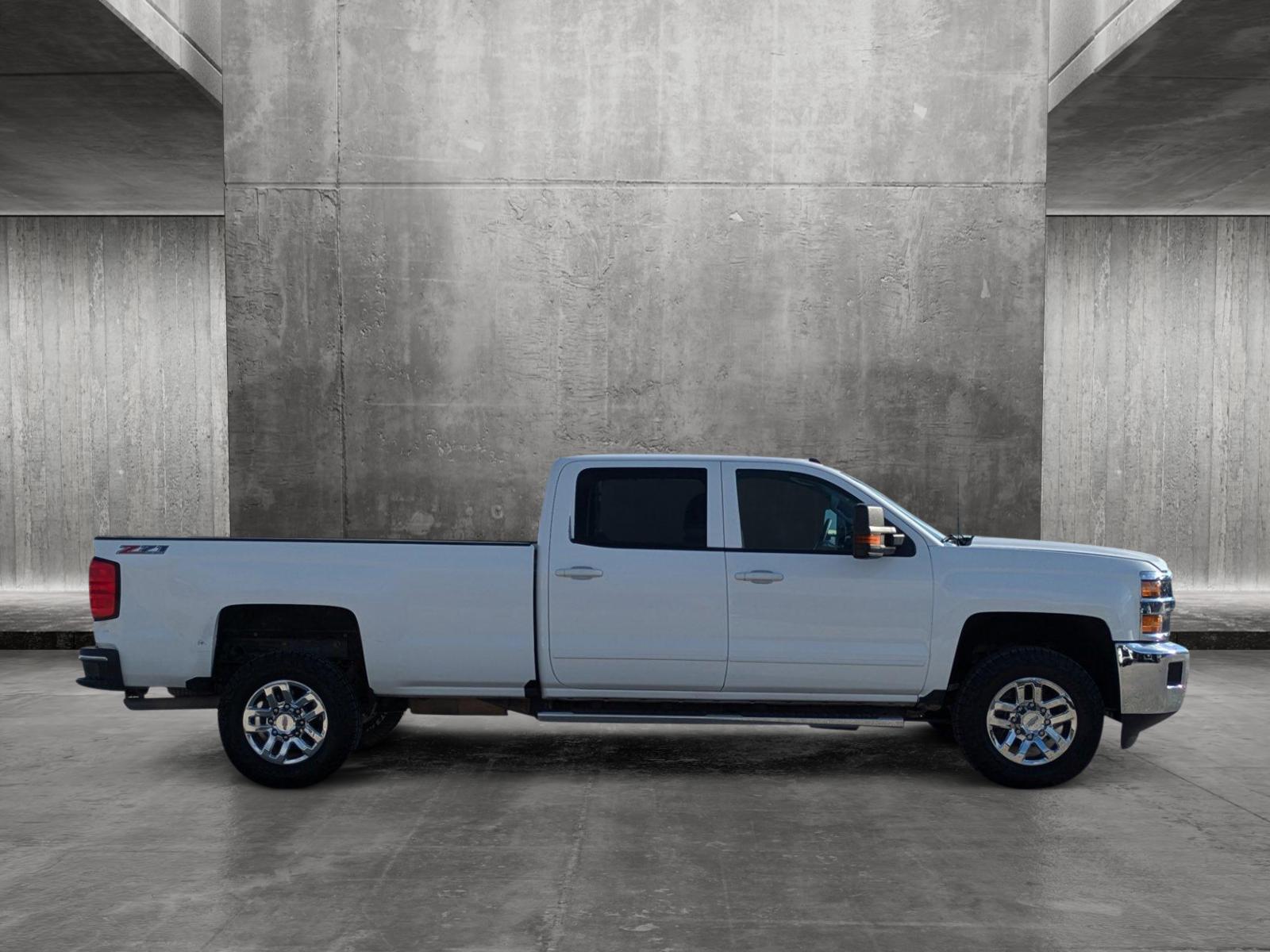 2016 Chevrolet Silverado 2500 HD Vehicle Photo in Corpus Christi, TX 78415