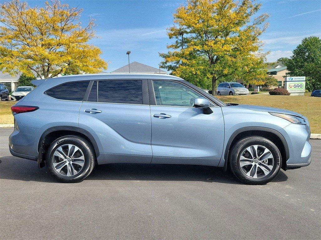 2023 Toyota Highlander Vehicle Photo in Harrisburg, PA 17111