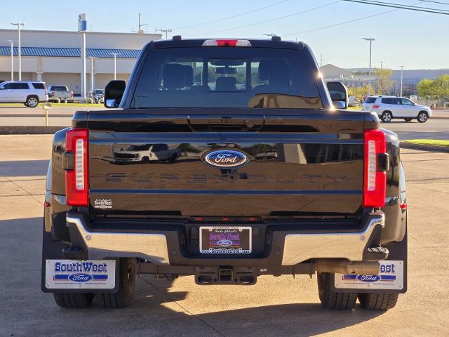 2024 Ford Super Duty F-350 DRW Vehicle Photo in Weatherford, TX 76087-8771