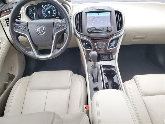 2015 Buick LaCrosse Vehicle Photo in GRAND BLANC, MI 48439-8139