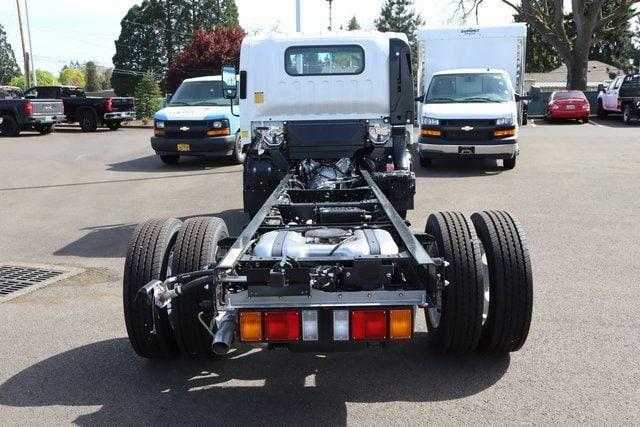 2024 Chevrolet Low Cab Forward Vehicle Photo in Salem, OR 97301