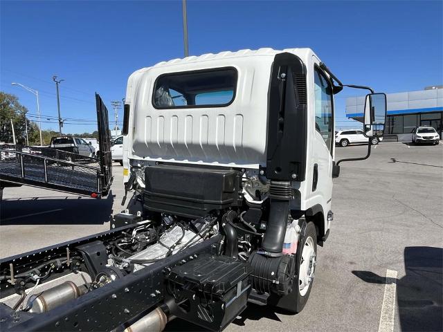 2024 Chevrolet Low Cab Forward 4500 Vehicle Photo in ALCOA, TN 37701-3235