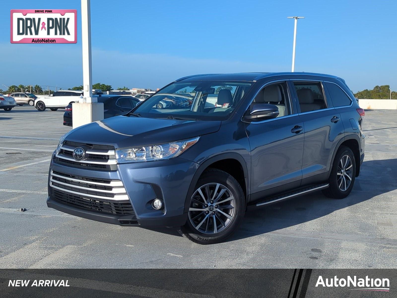 2019 Toyota Highlander Vehicle Photo in Ft. Myers, FL 33907