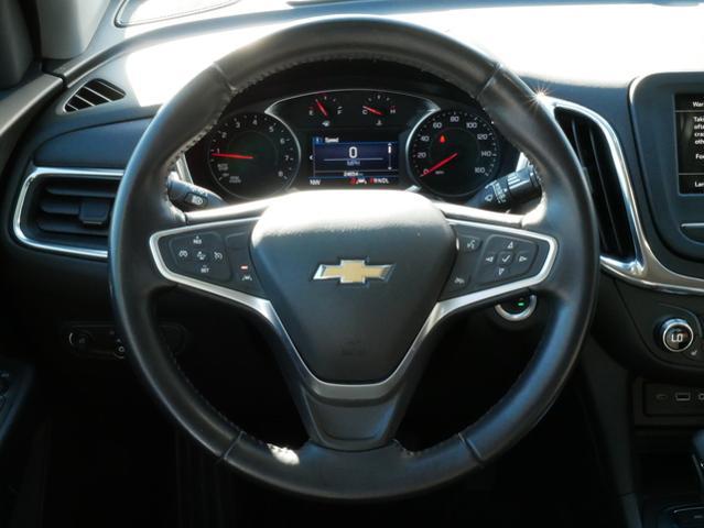 2022 Chevrolet Equinox Vehicle Photo in MAPLEWOOD, MN 55119-4794