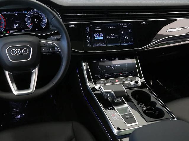 2024 Audi Q7 Vehicle Photo in LIBERTYVILLE, IL 60048-3287