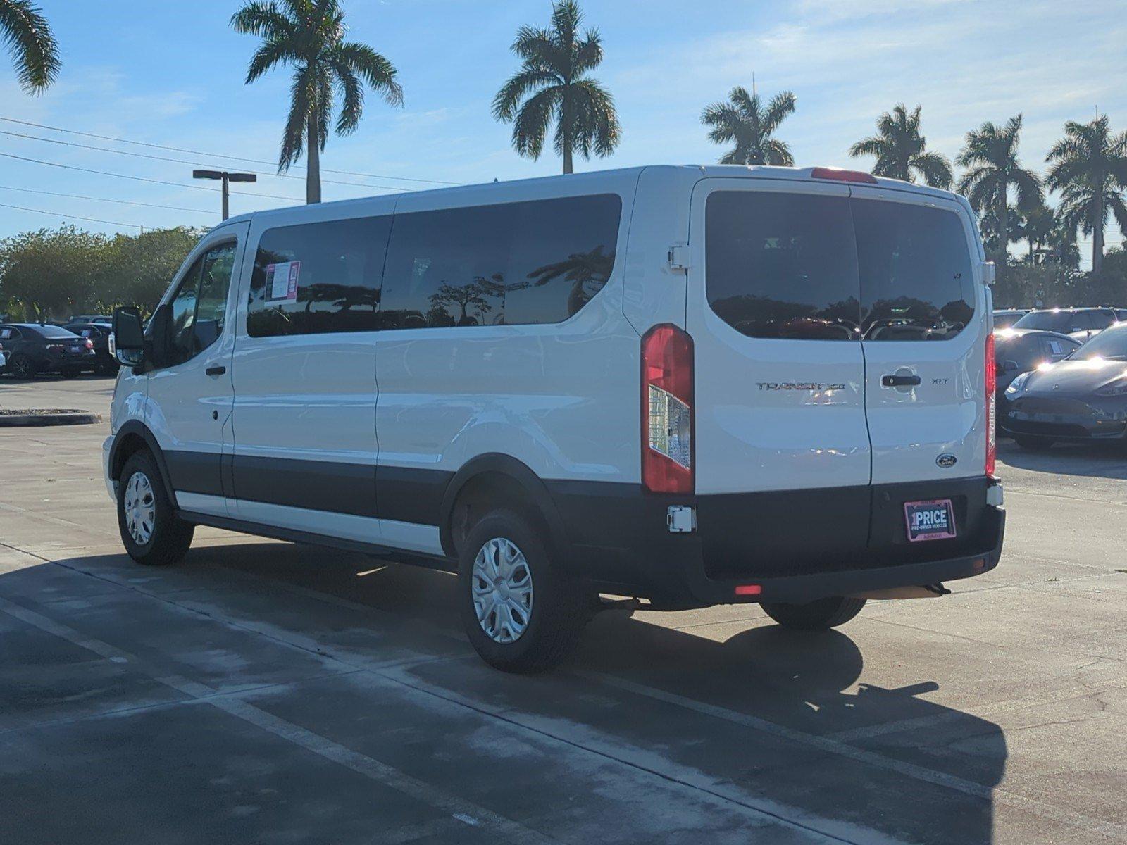 2022 Ford Transit Passenger Wagon Vehicle Photo in Margate, FL 33063