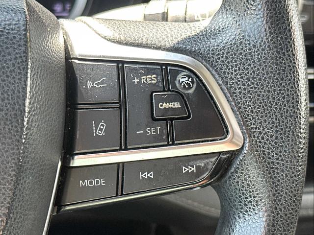 2020 Toyota Highlander Vehicle Photo in DUNN, NC 28334-8900