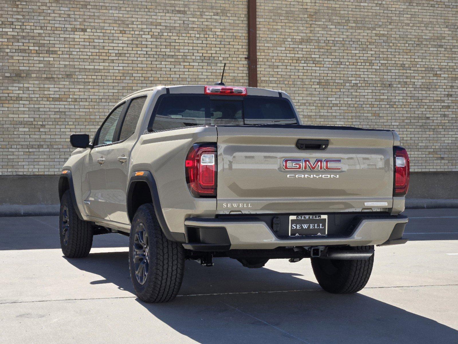 2024 GMC Canyon Vehicle Photo in DALLAS, TX 75209-3016