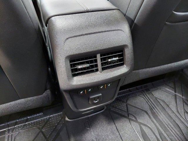 2024 Chevrolet Equinox Vehicle Photo in SAUK CITY, WI 53583-1301