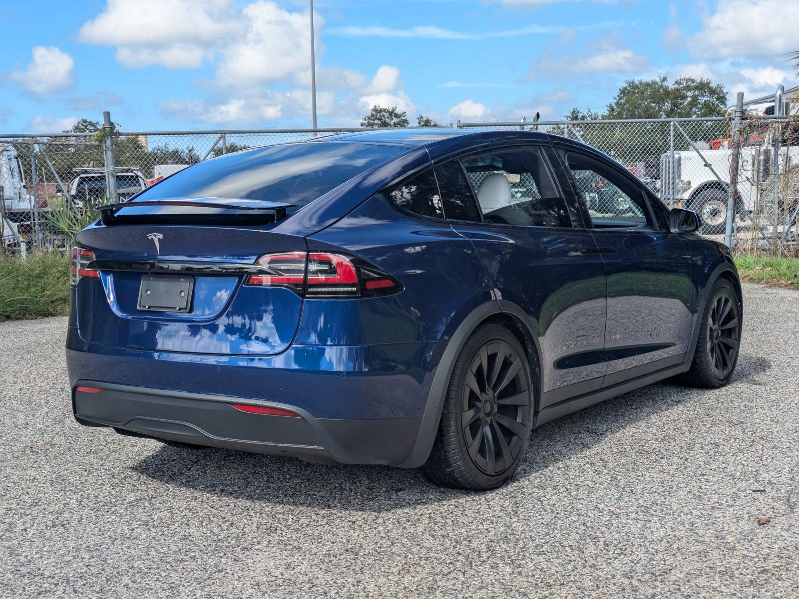 2023 Tesla Model X Vehicle Photo in Sarasota, FL 34231