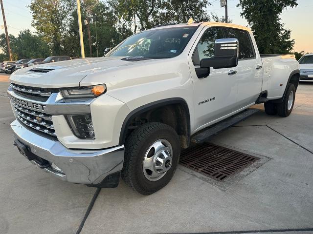 2022 Chevrolet Silverado 3500 HD Vehicle Photo in ROSENBERG, TX 77471-5675