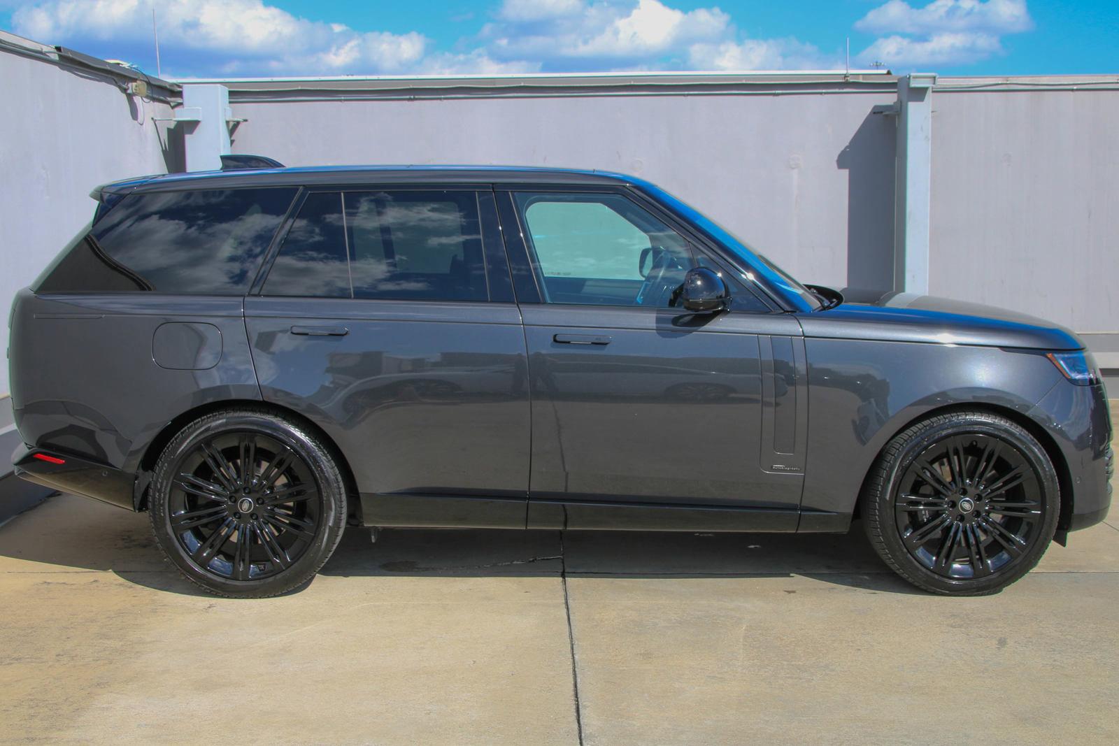 2023 Range Rover Vehicle Photo in SUGAR LAND, TX 77478