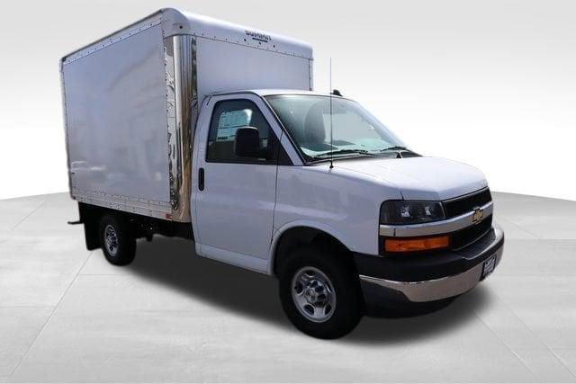 2023 Chevrolet Express Commercial Cutaway Vehicle Photo in Salem, OR 97301