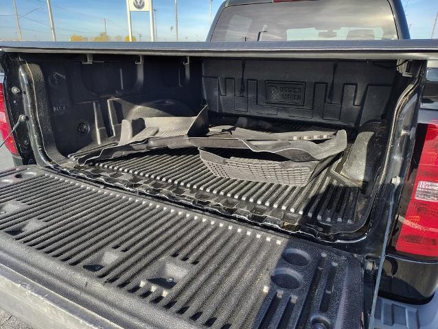 2017 Chevrolet Silverado 1500 Vehicle Photo in GREEN BAY, WI 54304-5303