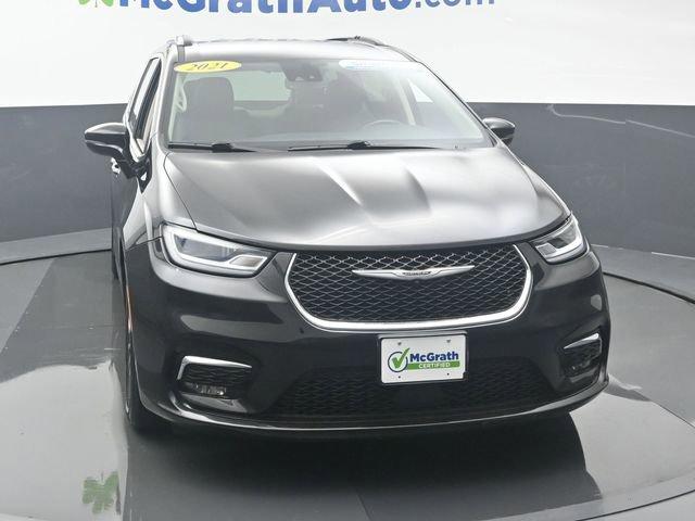 2021 Chrysler Pacifica Vehicle Photo in Cedar Rapids, IA 52402