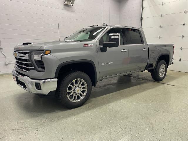 2025 Chevrolet Silverado 3500 HD Vehicle Photo in ROGERS, MN 55374-9422