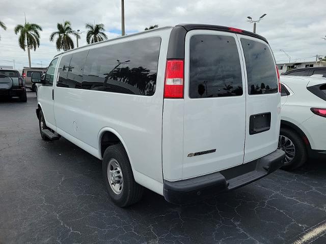 2023 Chevrolet Express Passenger 3500 Vehicle Photo in LIGHTHOUSE POINT, FL 33064-6849