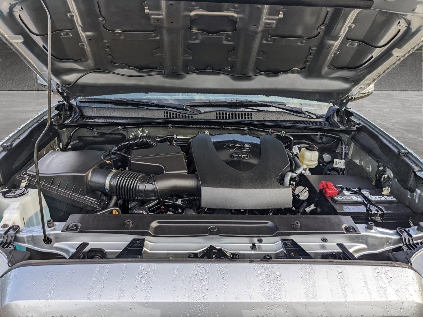 2022 Toyota Tacoma 2WD Vehicle Photo in Davie, FL 33331