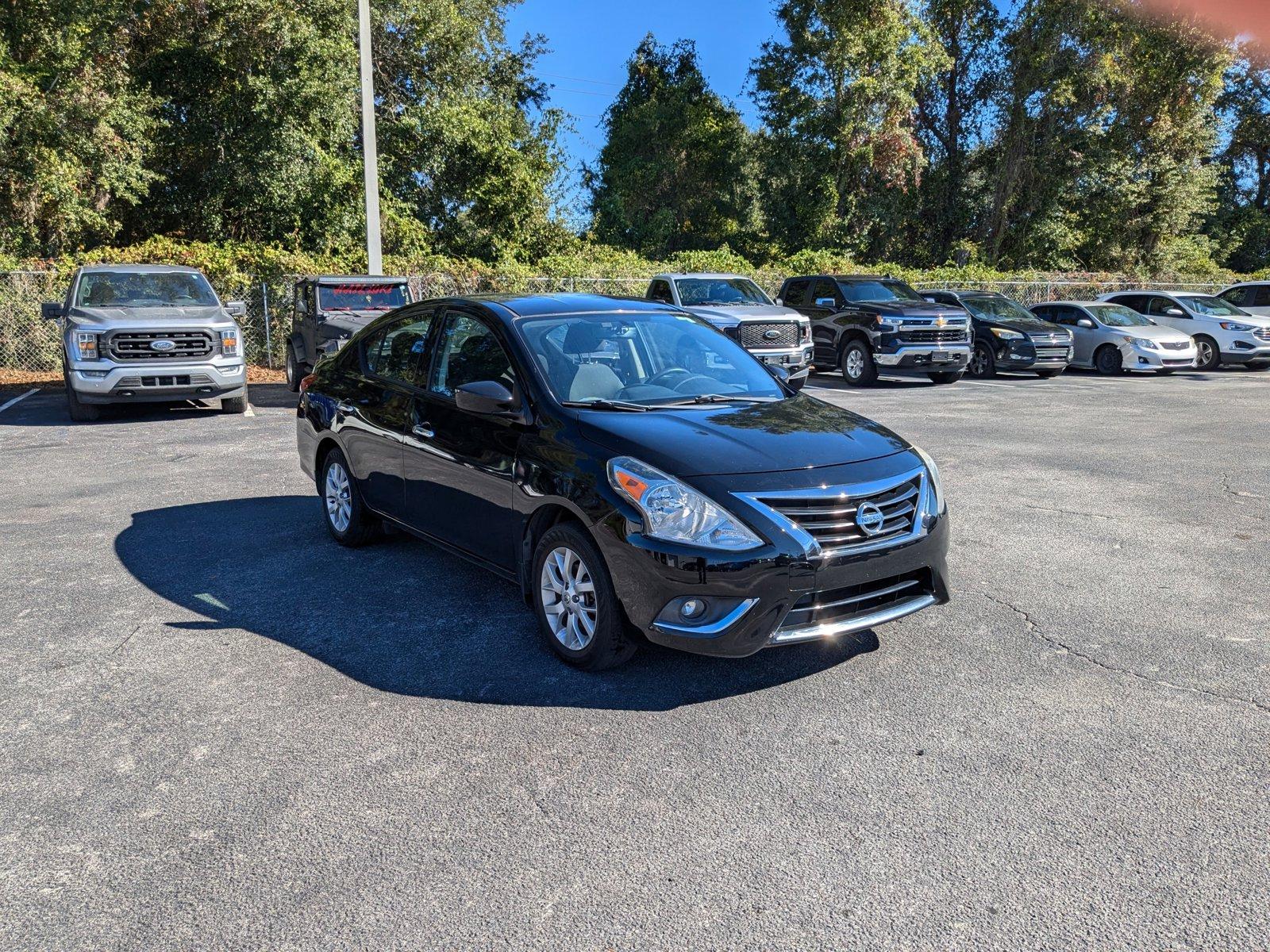 2018 Nissan Versa Sedan Vehicle Photo in Panama City, FL 32401