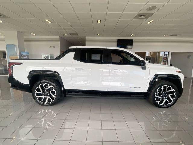 2024 Chevrolet Silverado EV Vehicle Photo in GREELEY, CO 80634-4125