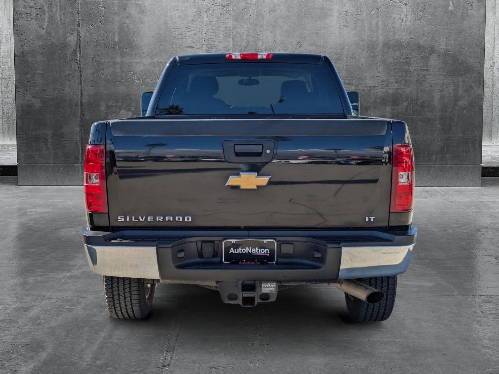 2013 Chevrolet Silverado 2500 HD Vehicle Photo in Tustin, CA 92782