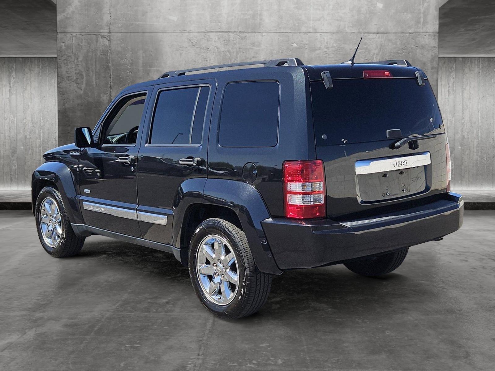 2012 Jeep Liberty Vehicle Photo in GILBERT, AZ 85297-0446