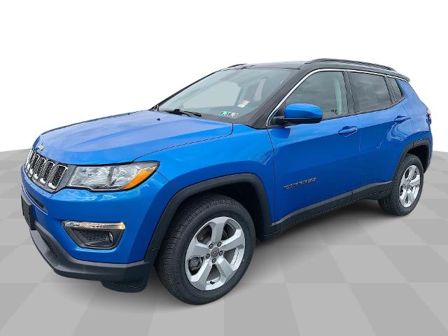 2019 Jeep Compass Vehicle Photo in MOON TOWNSHIP, PA 15108-2571